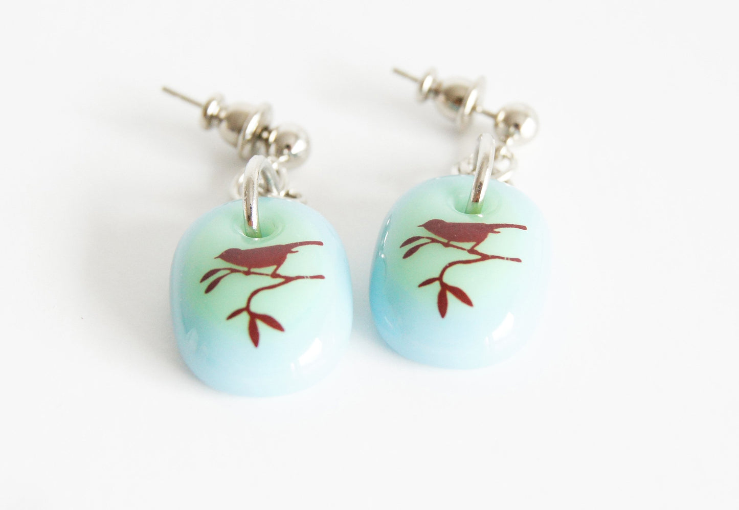 Creative gifts for bird lovers.