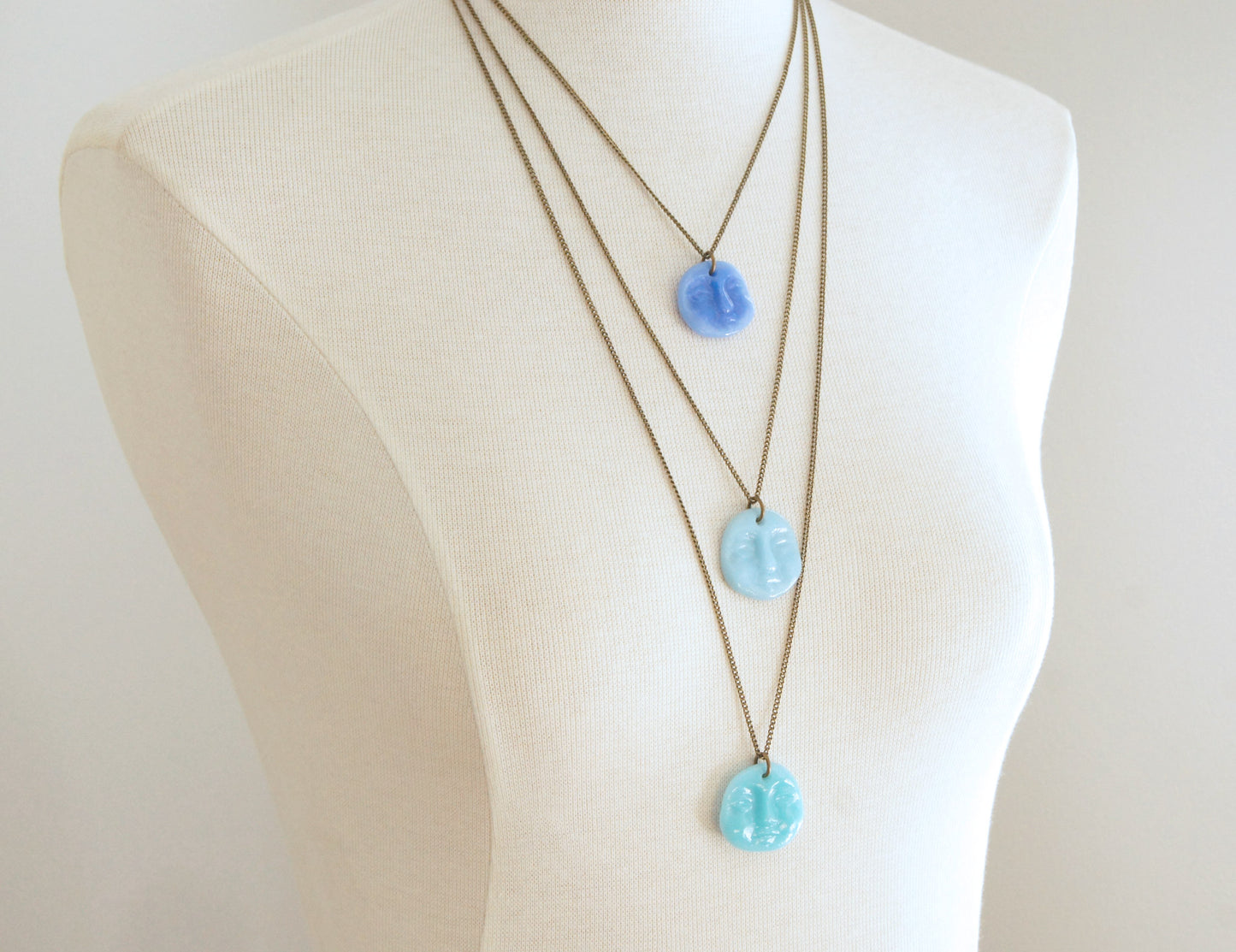 Calm Face Necklace Aquamarine