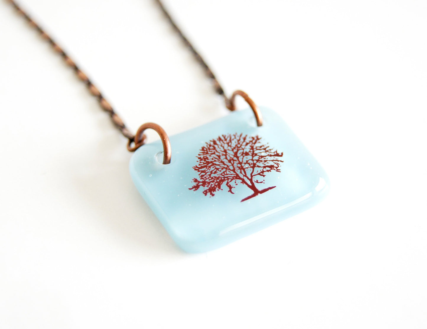 Colourful apple tree necklace handmade in glass by Leila Cools 
